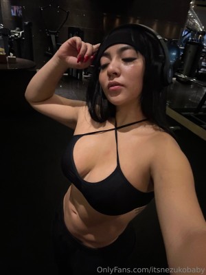 Nezukobabyxoxo Photo #16