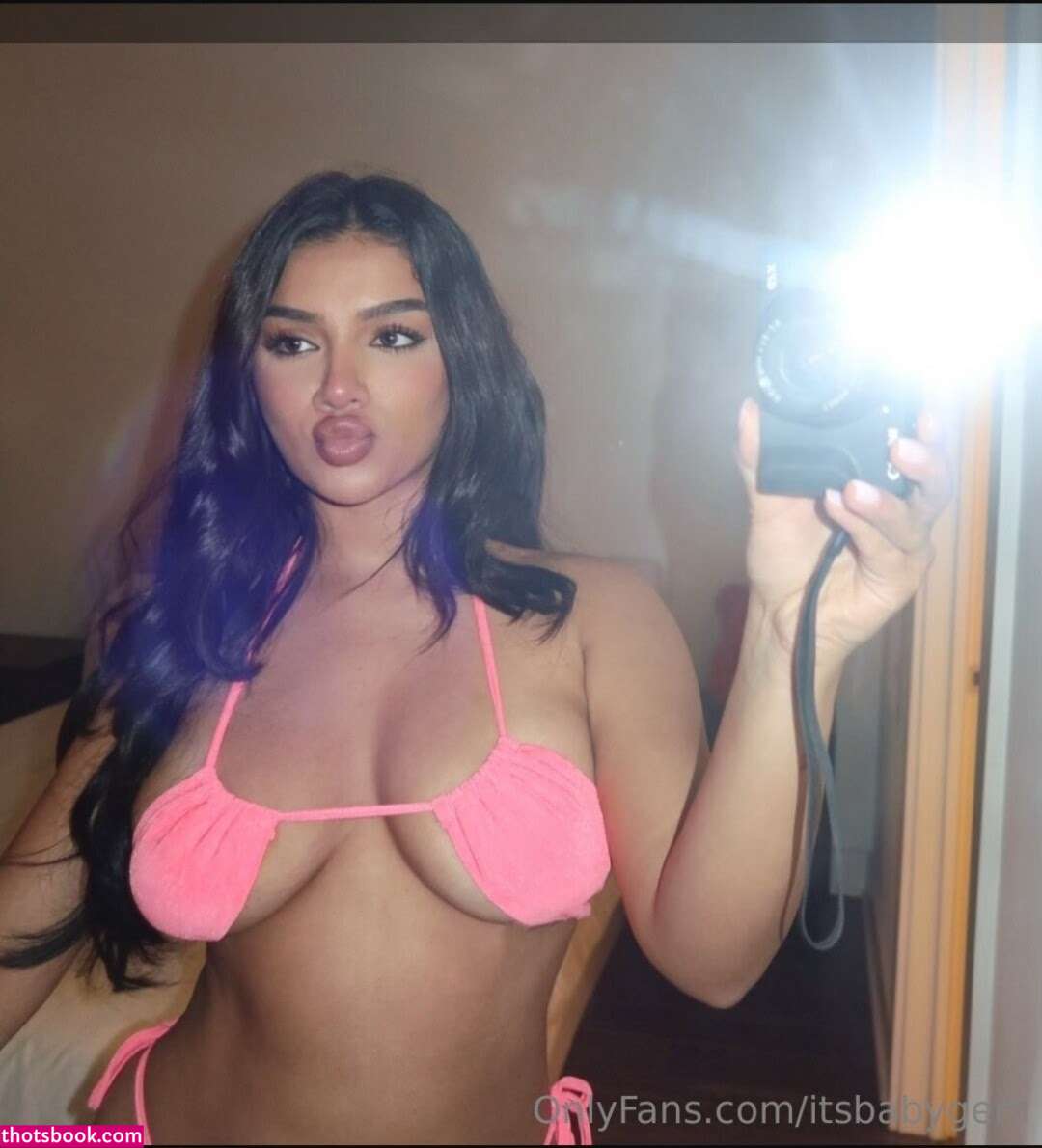 Alishbasheikh Photo #200