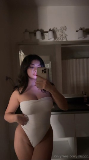 Alishbasheikh Photo #195