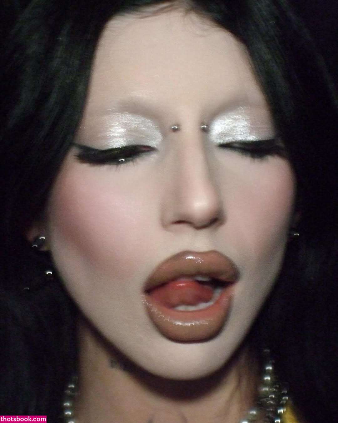 Deathbyromy Photo #14