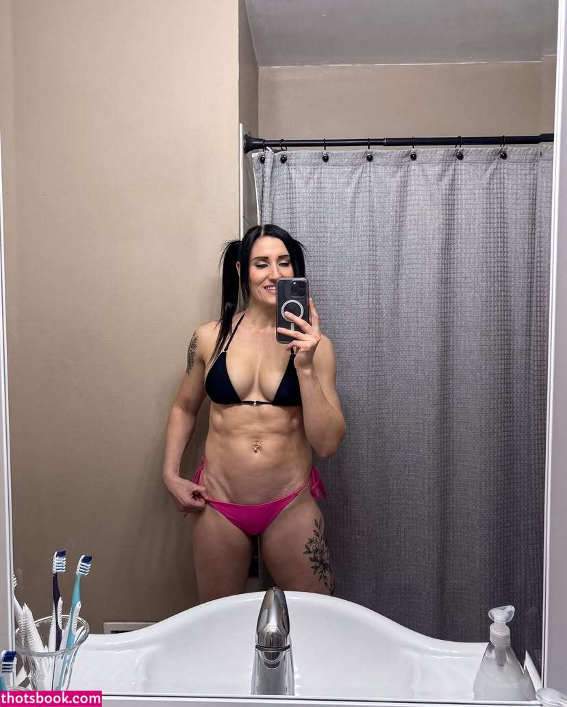 Lesley Cusumano Photo #26