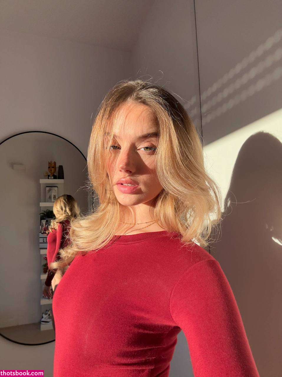 Lia Sikora Photo #16