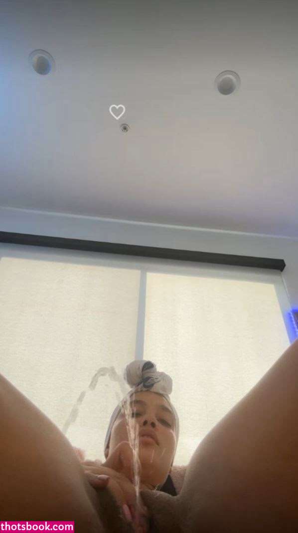 iamsaragold Photo #123