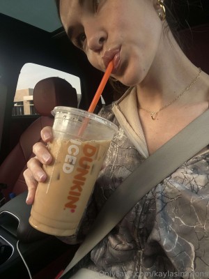 Kayla Simmons Photo #342