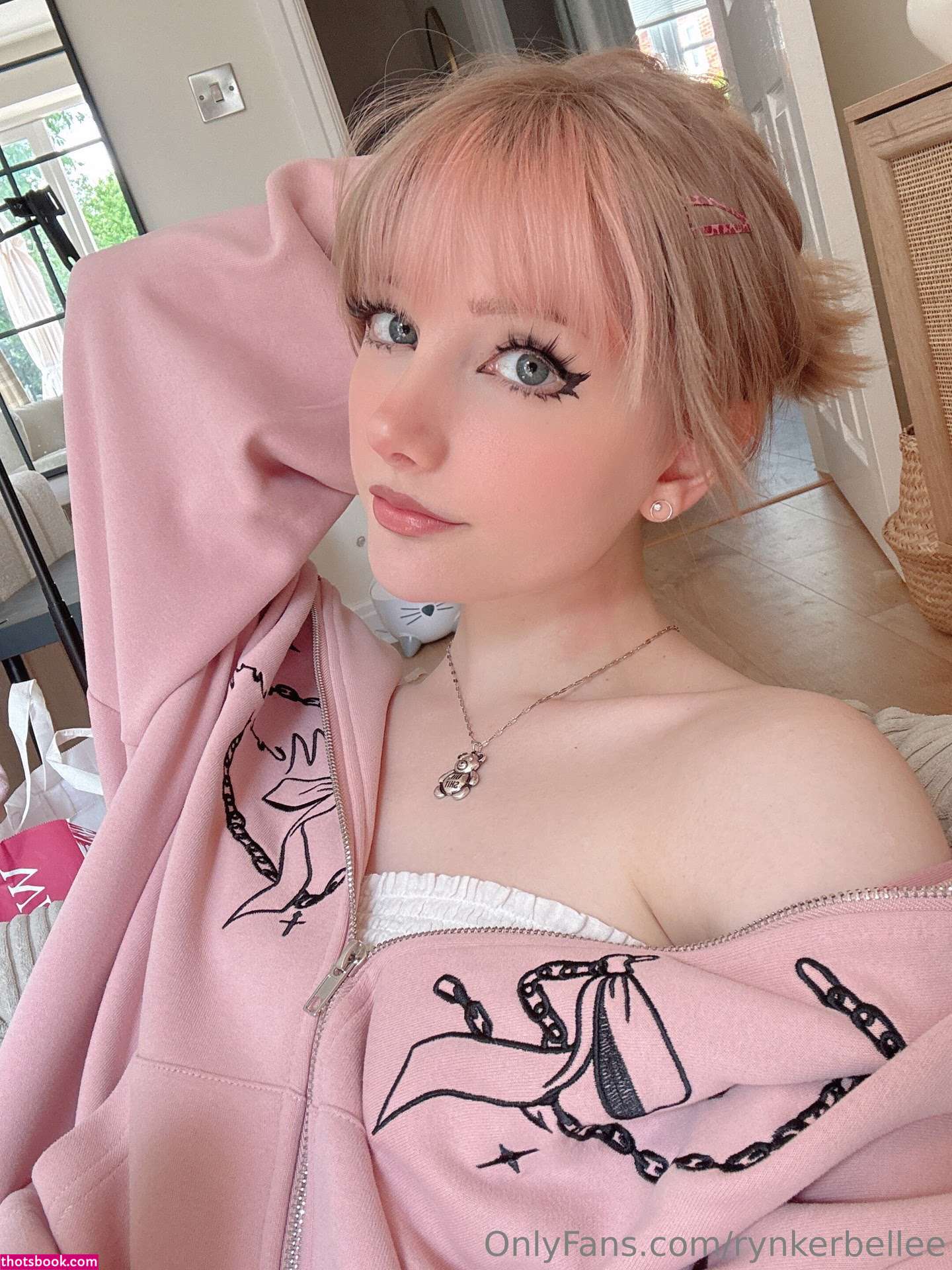 Rynkerbelle Photo #652