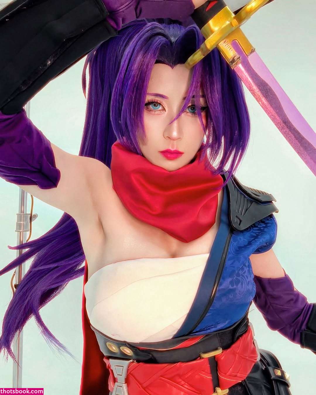 Larissa Rochefort Photo #7