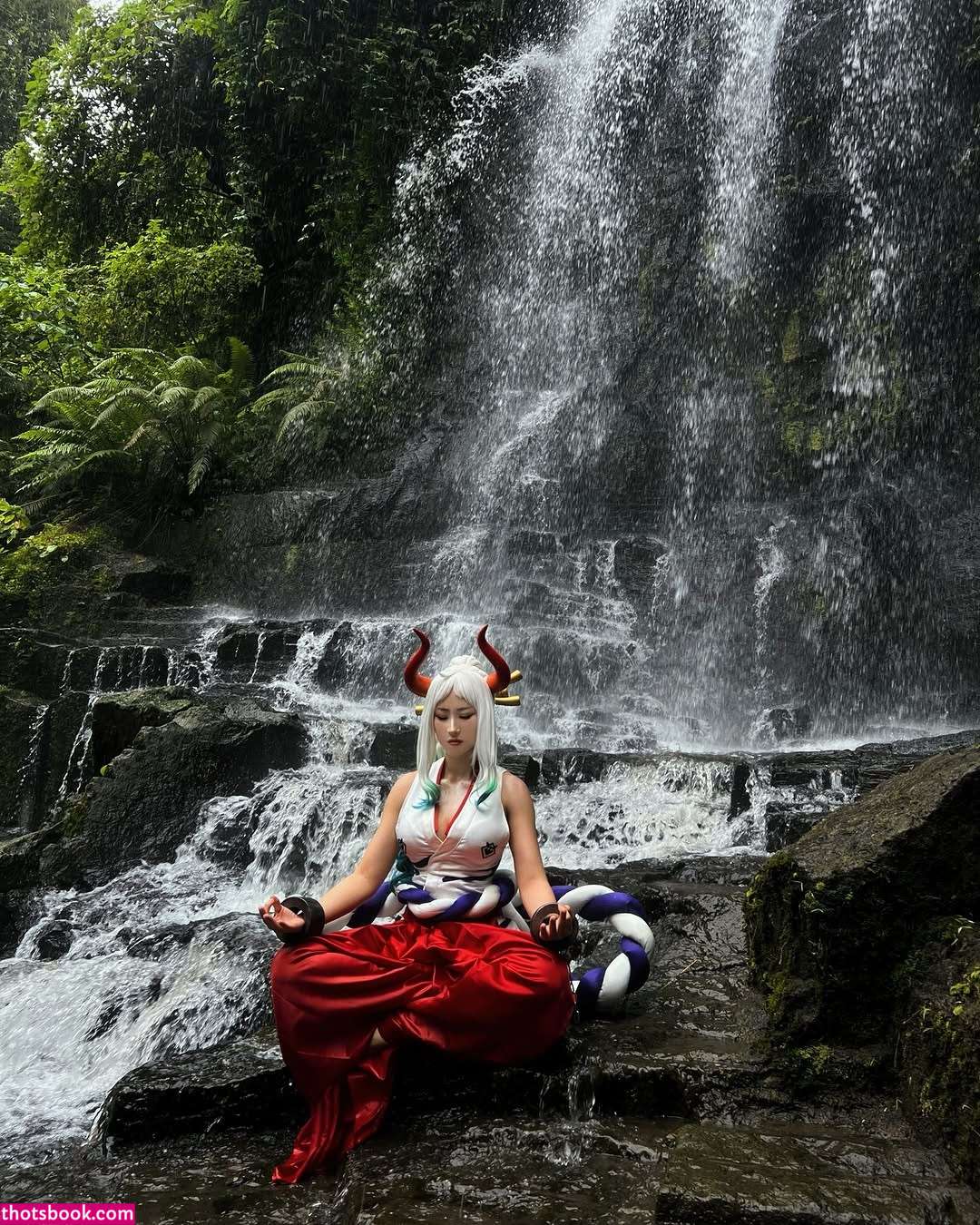 Larissa Rochefort Photo #17