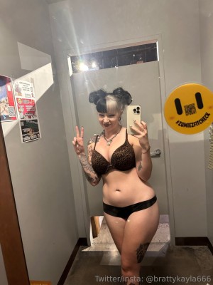 Brattykayla666 Post #42