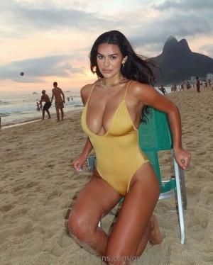 Genny Shawcross Photo #11