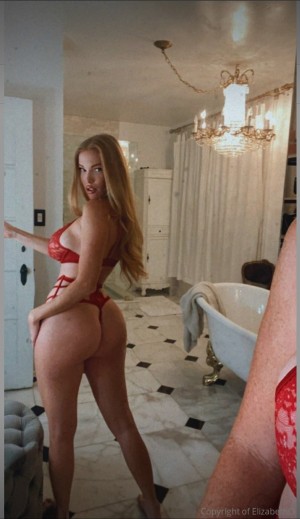 Elizabeth Ostrander Photo #79