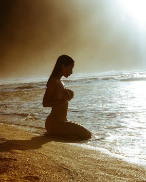 Hitomi Mochizuki Photo #91