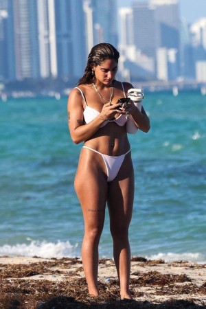 Isabella Ladera Photo #9