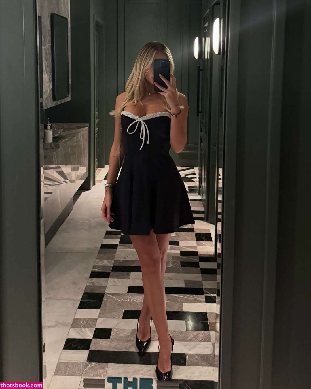 Antonella Mantovano Photo #15