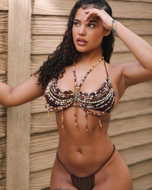 Malaika Terry Photo #7