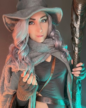 Anne Elisabeth Photo #1