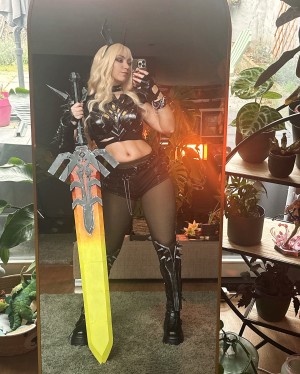 Anne Elisabeth Photo #32