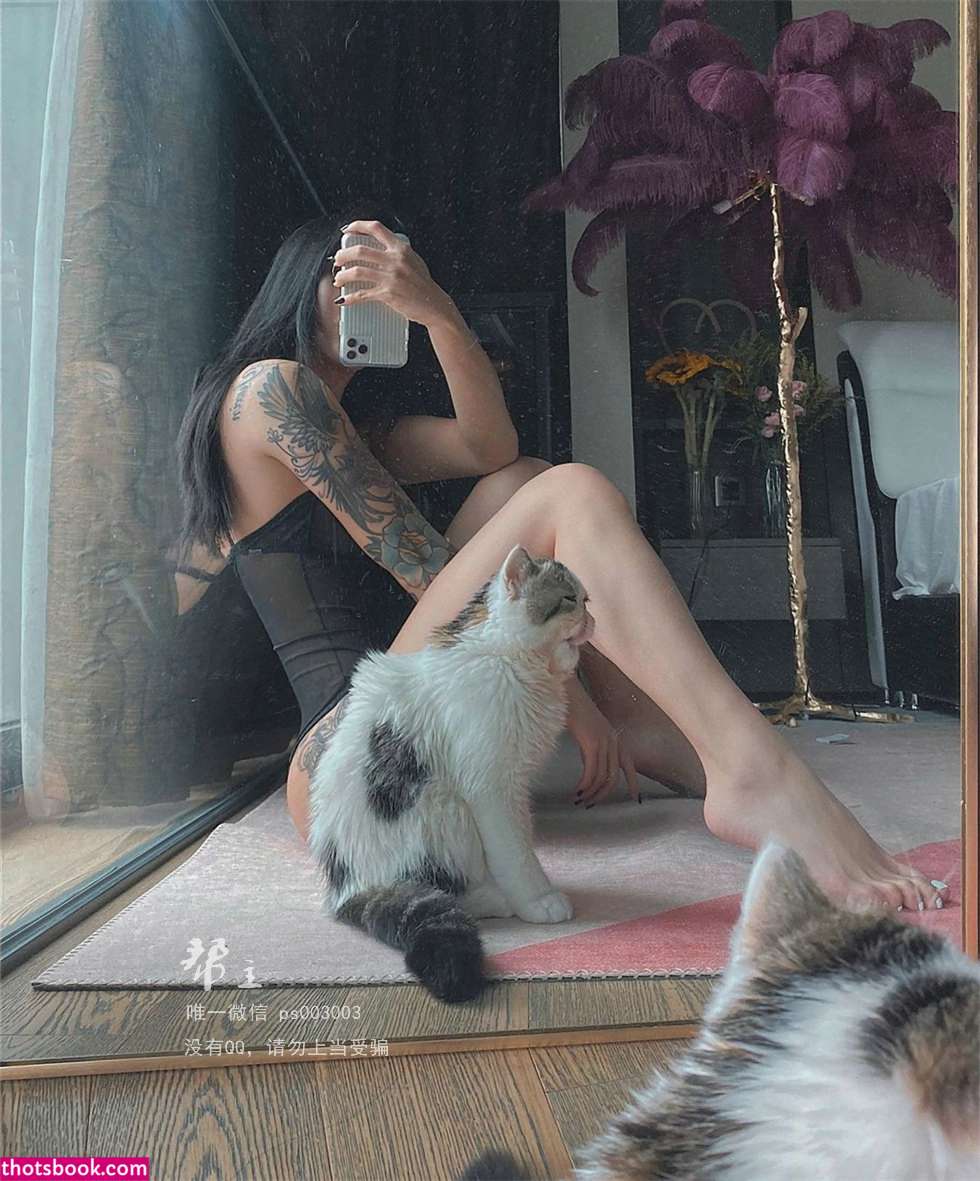 Hitomi Songyuxin Photo #28