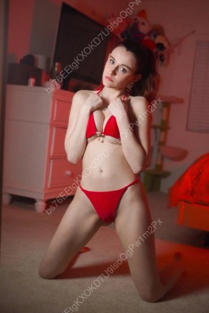 Maggie Roscher Photo #17