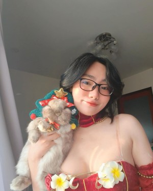 Poon Warunya Photo #19