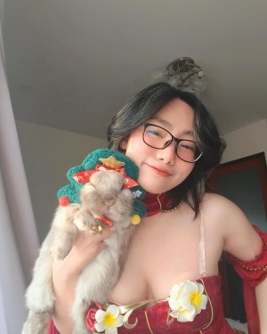 Poon Warunya Photo #20