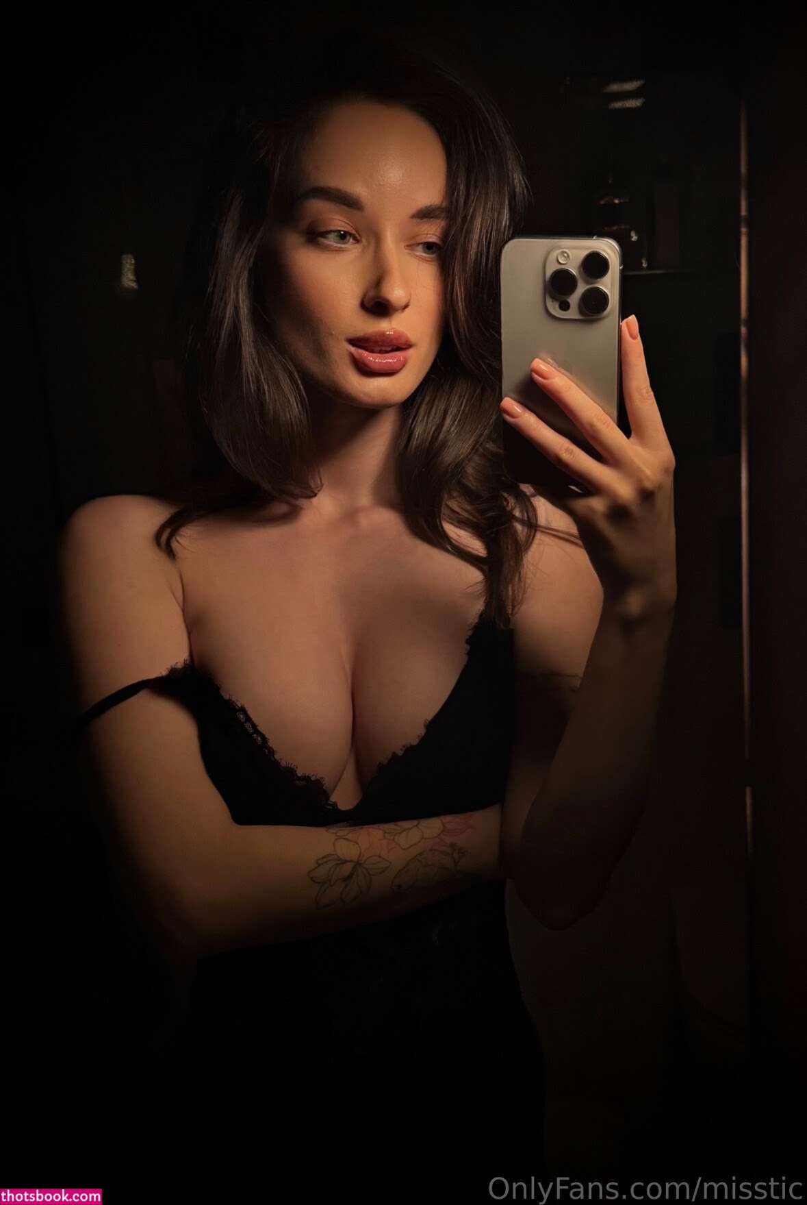 pretylittlething Photo #185