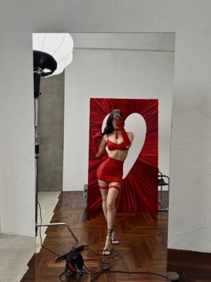 pretylittlething Photo #196