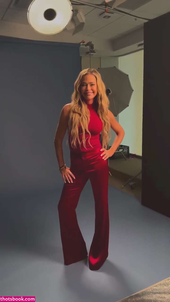 Denise Richards Photo #160