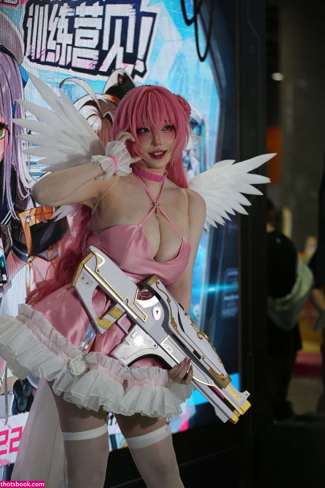 Takomayuyi Photo #120