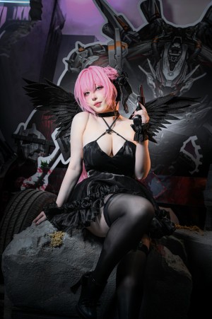 Takomayuyi Photo #125