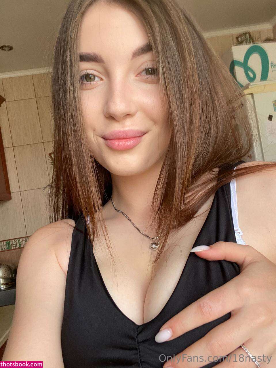 yourteengirlnastia Photo #7