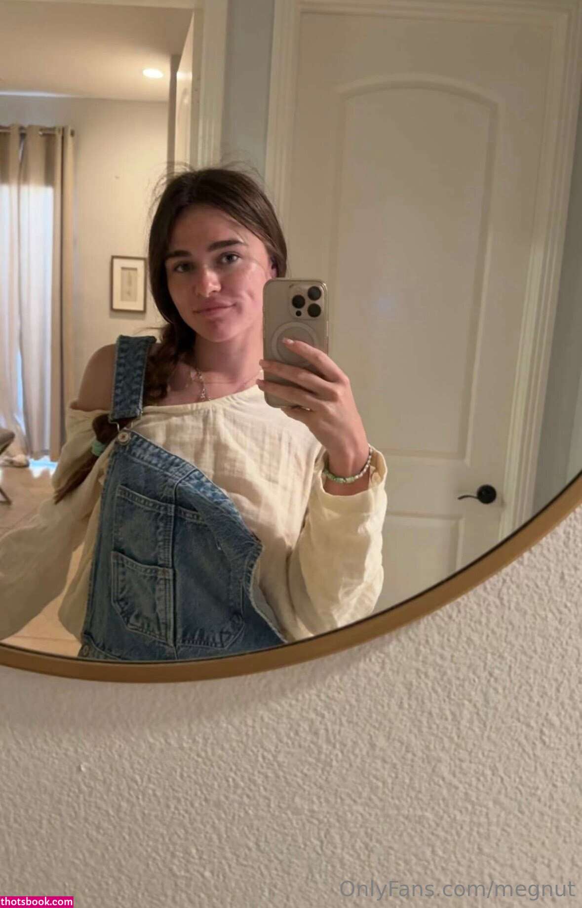 Megan Guthrie Photo #1487