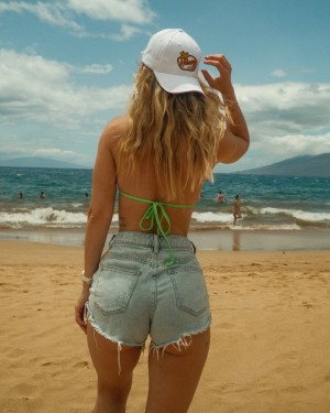 Lauren Johnson Photo #48