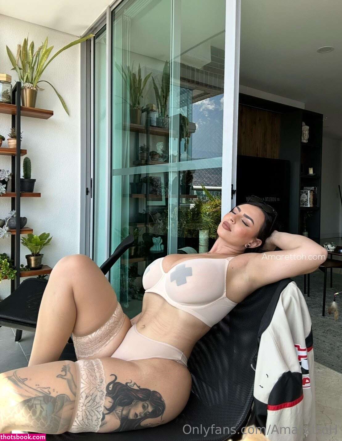 Amaretto Hammer Photo #910