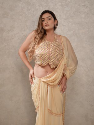 Sonali Malhotraa Post #8