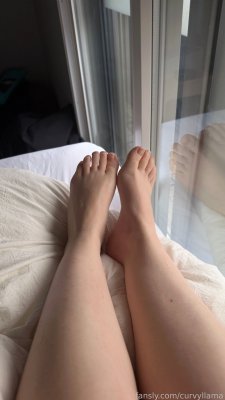 Curvyllama Photo #288