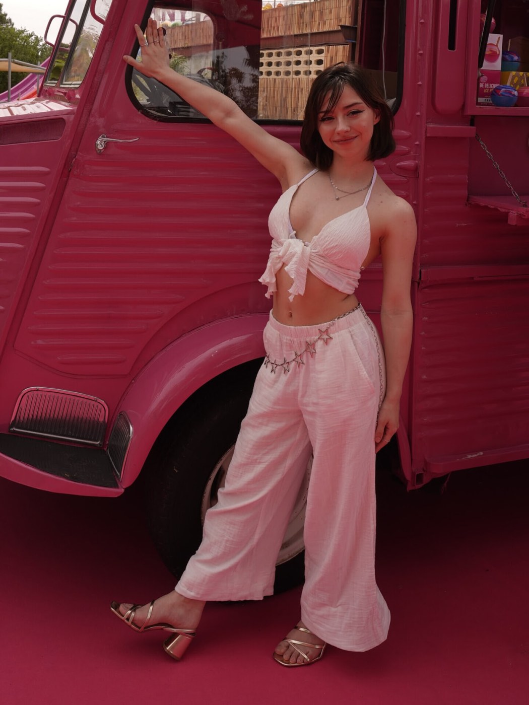 Mictia00 Photo #4