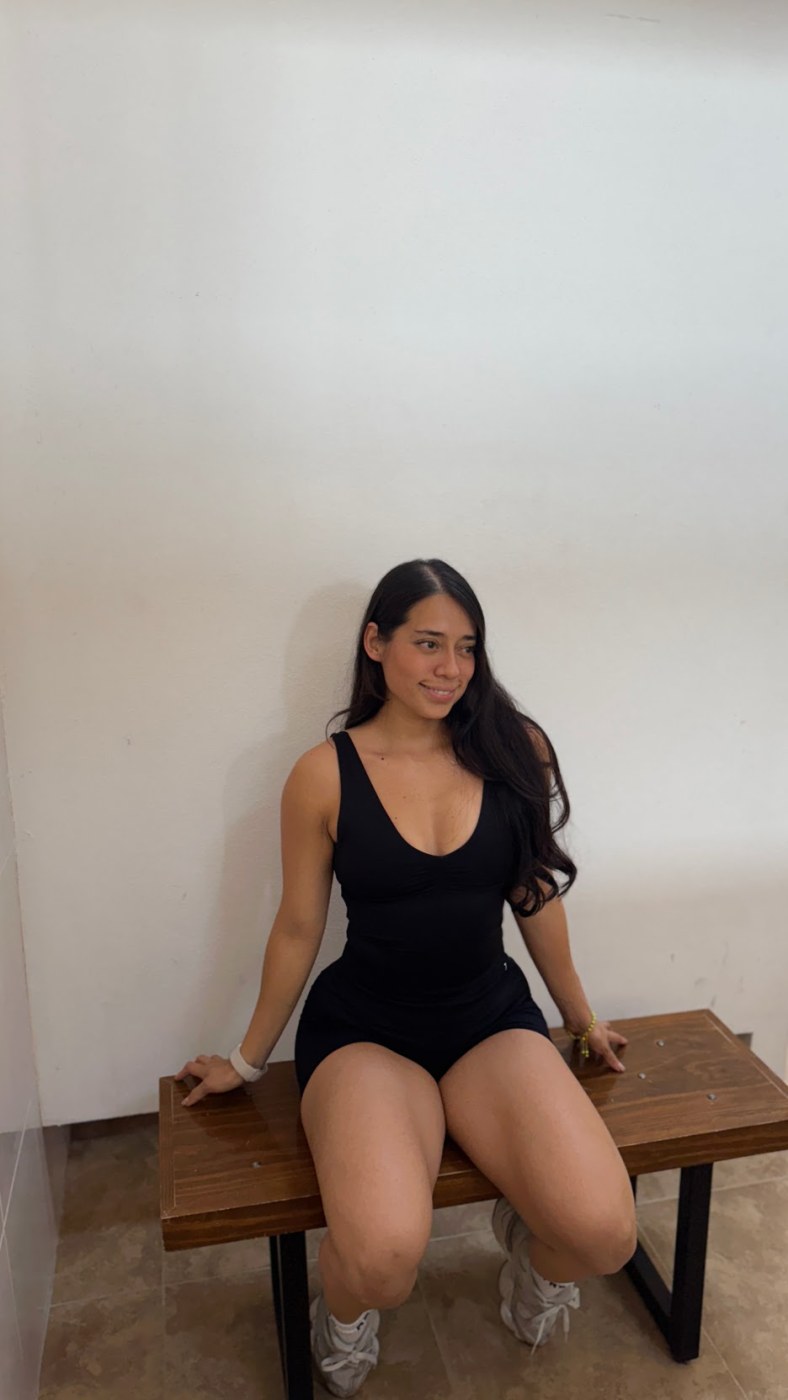 iranaguila Photo #55