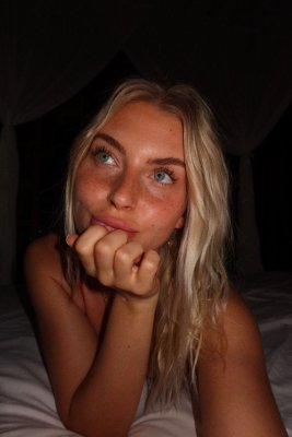Lia Engel Photo #145