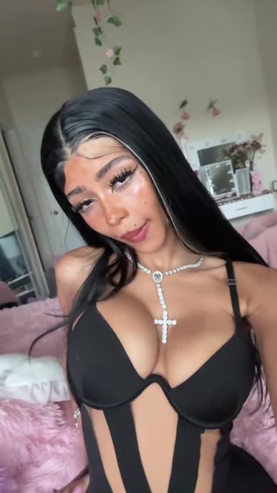 1lyjune Video #25