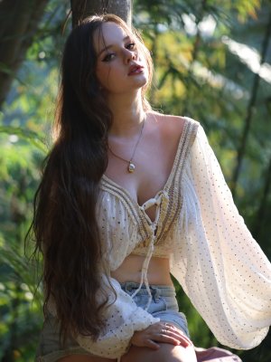 Isabella Ardley Photo #237
