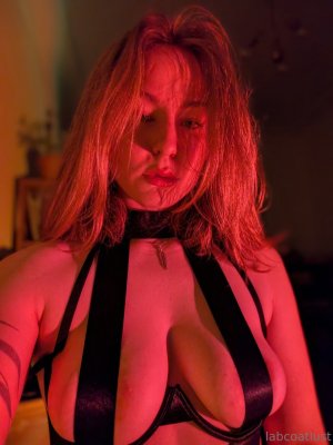 Labcoatlust Photo #26