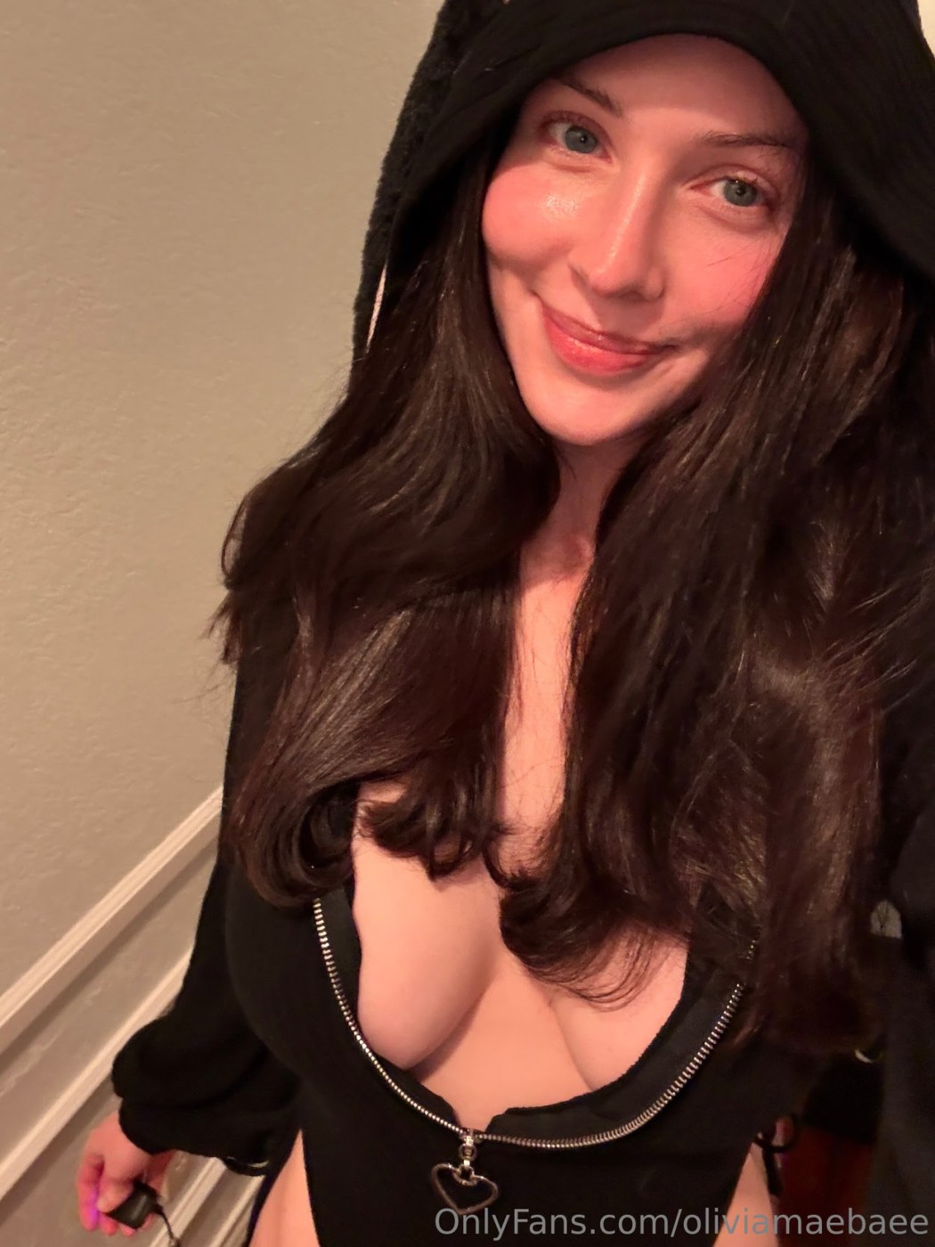 Oliviamaebaee Photo #227