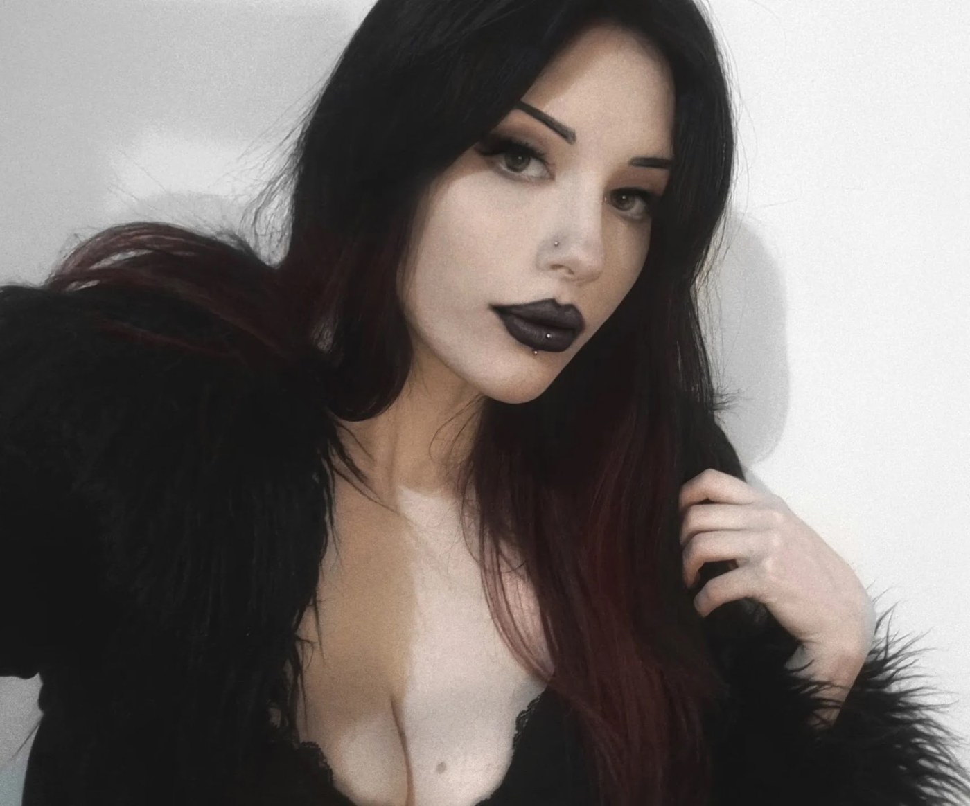Gina Iacob Photo #2
