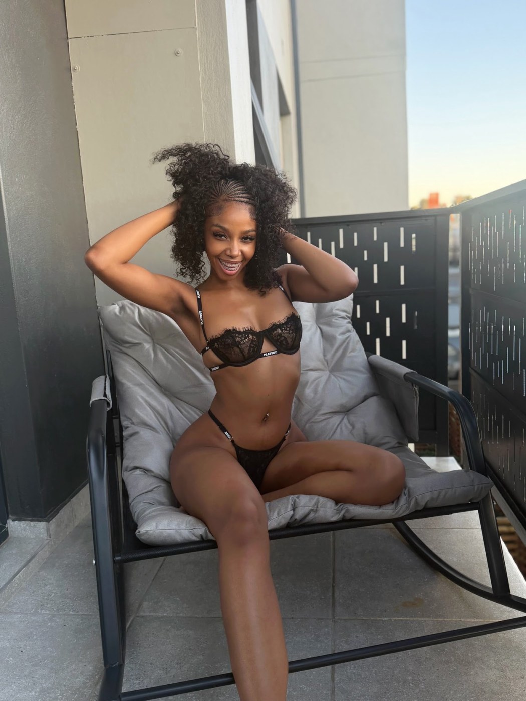 lizzyamarae Photo #15