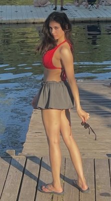 Anika Vishwanath Photo #6