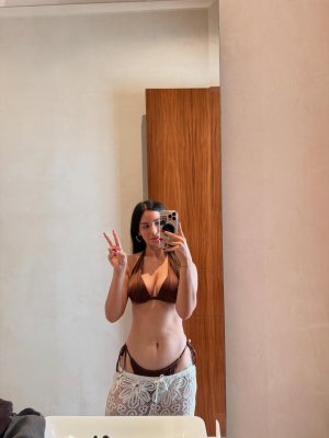 Bárbara Núñez Photo #3