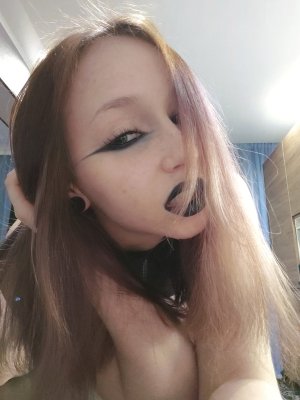 LiyaBunny69 Photo #20
