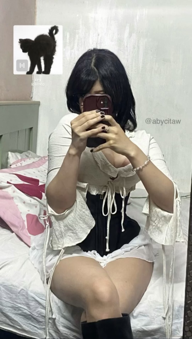Aby Dazai Photo #31