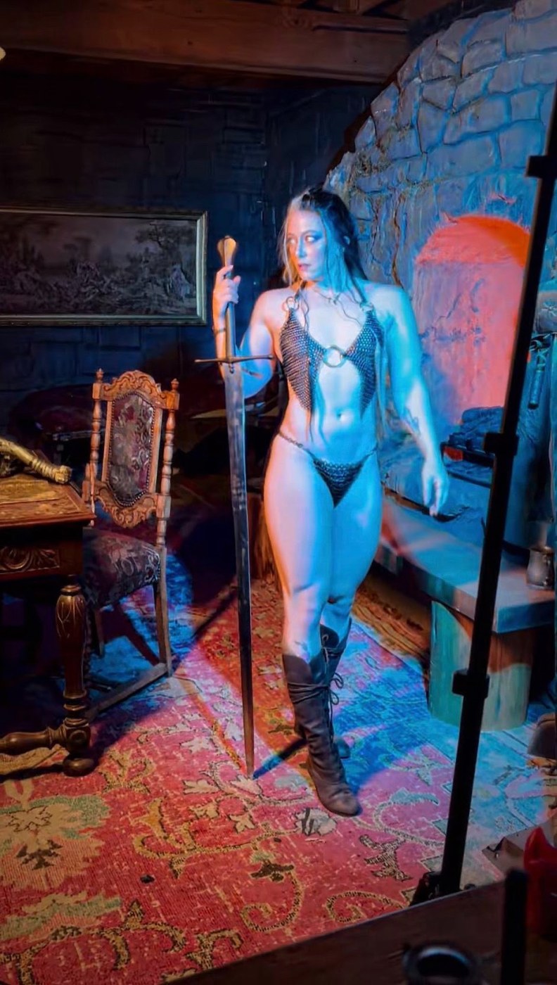 Claire Max Photo #49