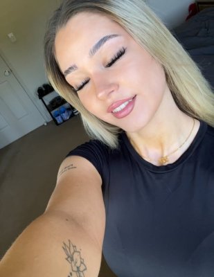 Madi Lotus Photo #40